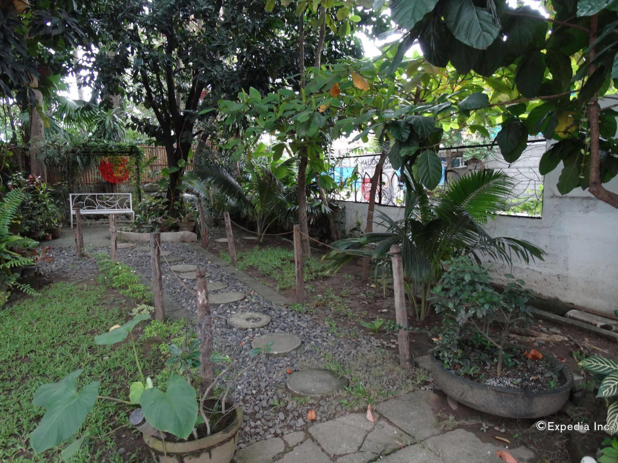 Casa Munda Bed & Breakfast Davao Bagian luar foto
